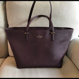 *SALE* today only 😍. Plum/wine Kate Spade tote